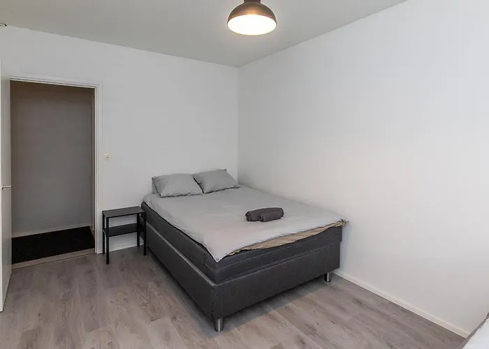 Beautiful Two-room In *